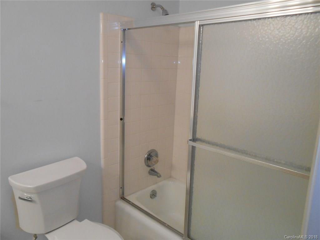 6832 Constitution Lane Charlotte NC 28210