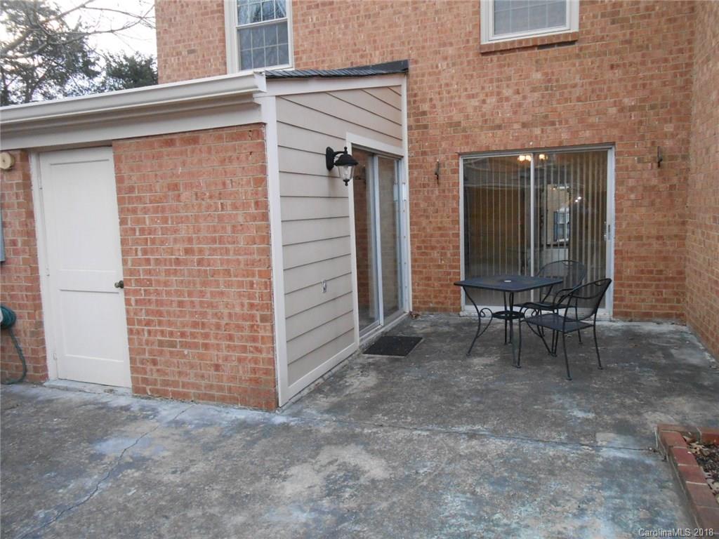 6832 Constitution Lane Charlotte NC 28210