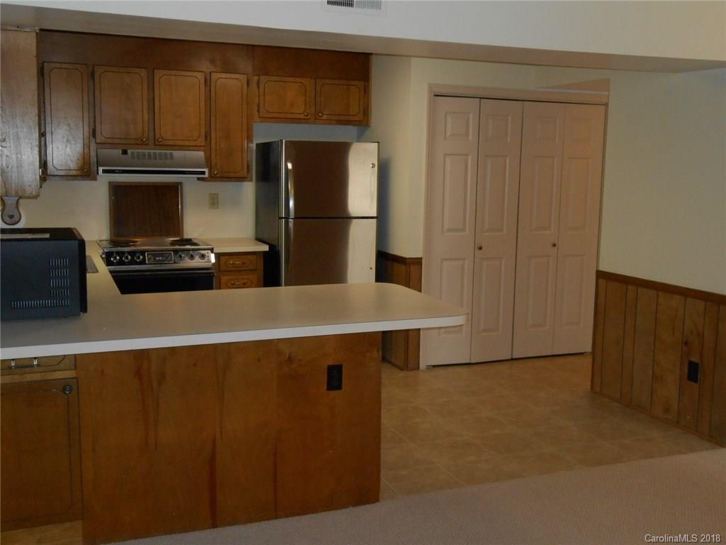 6832 Constitution Lane Charlotte NC 28210