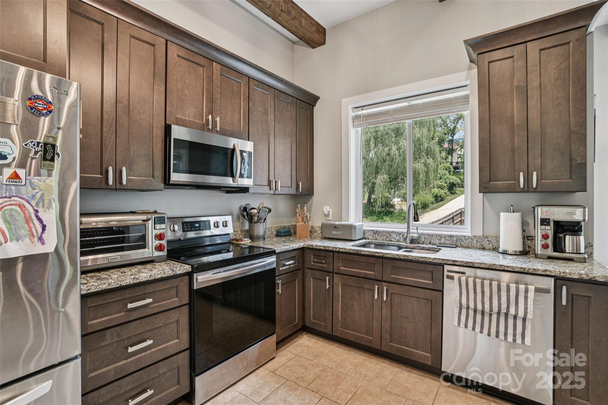 8 Apple Lane Asheville NC 28804