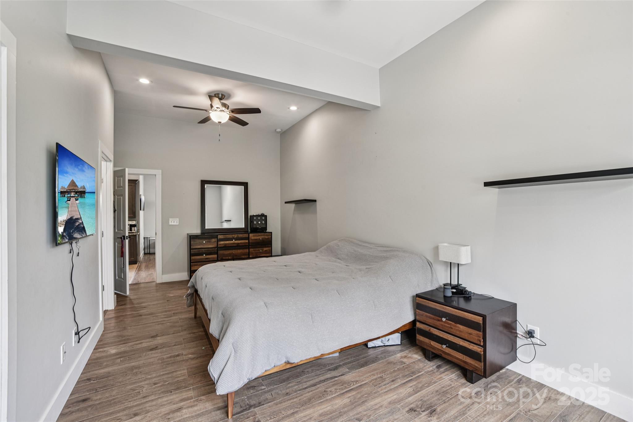 8 Apple Lane Asheville NC 28804