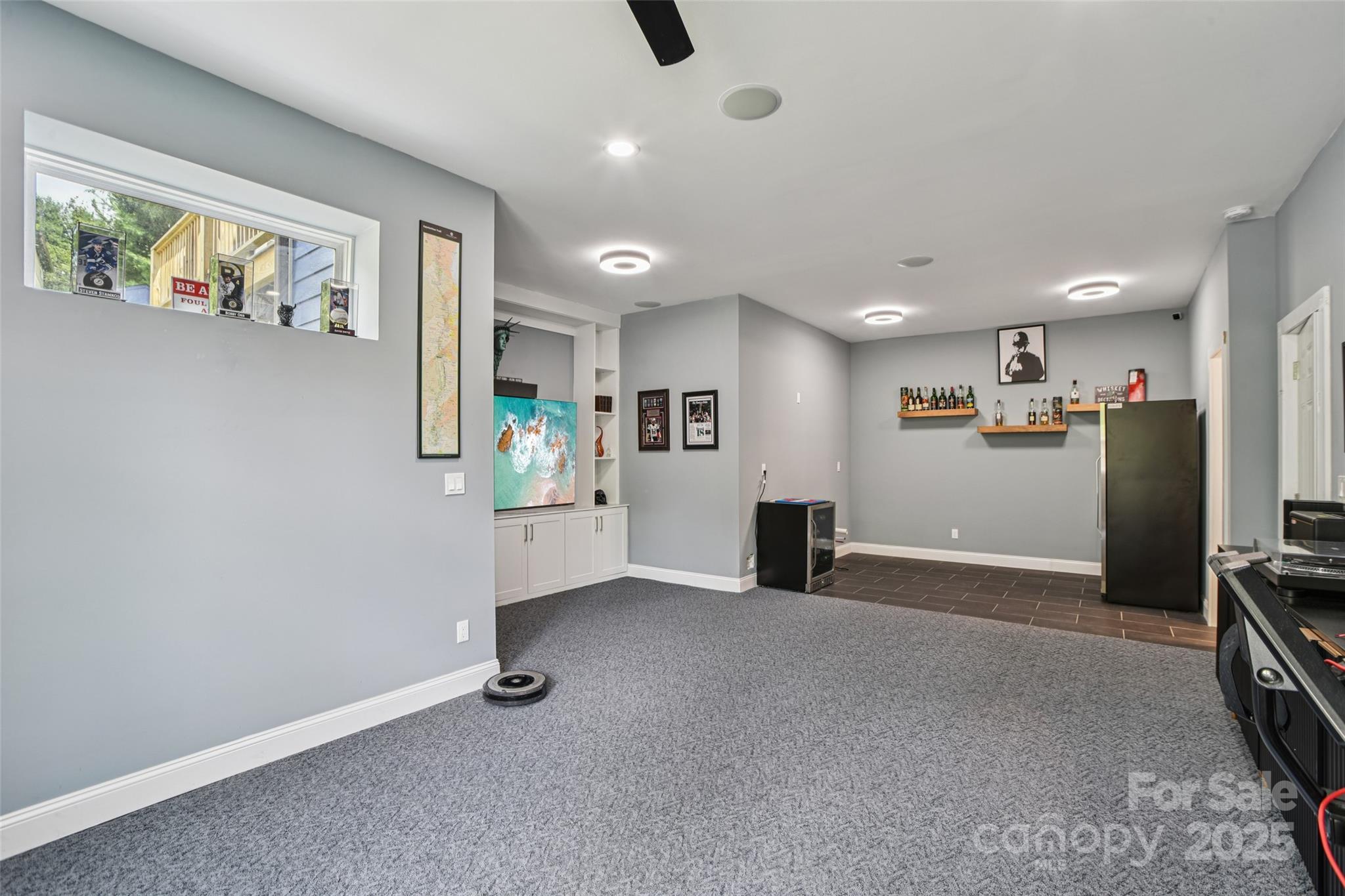 8 Apple Lane Asheville NC 28804