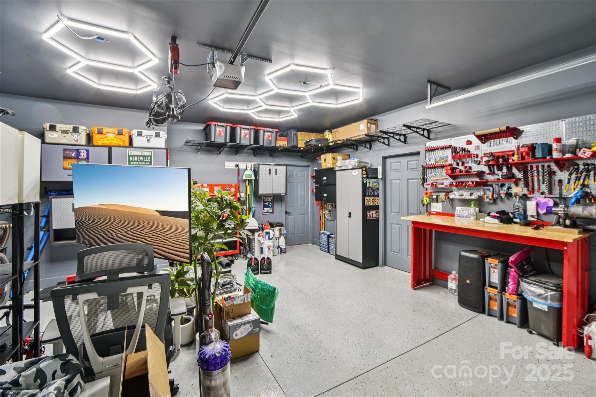 8 Apple Lane Asheville NC 28804