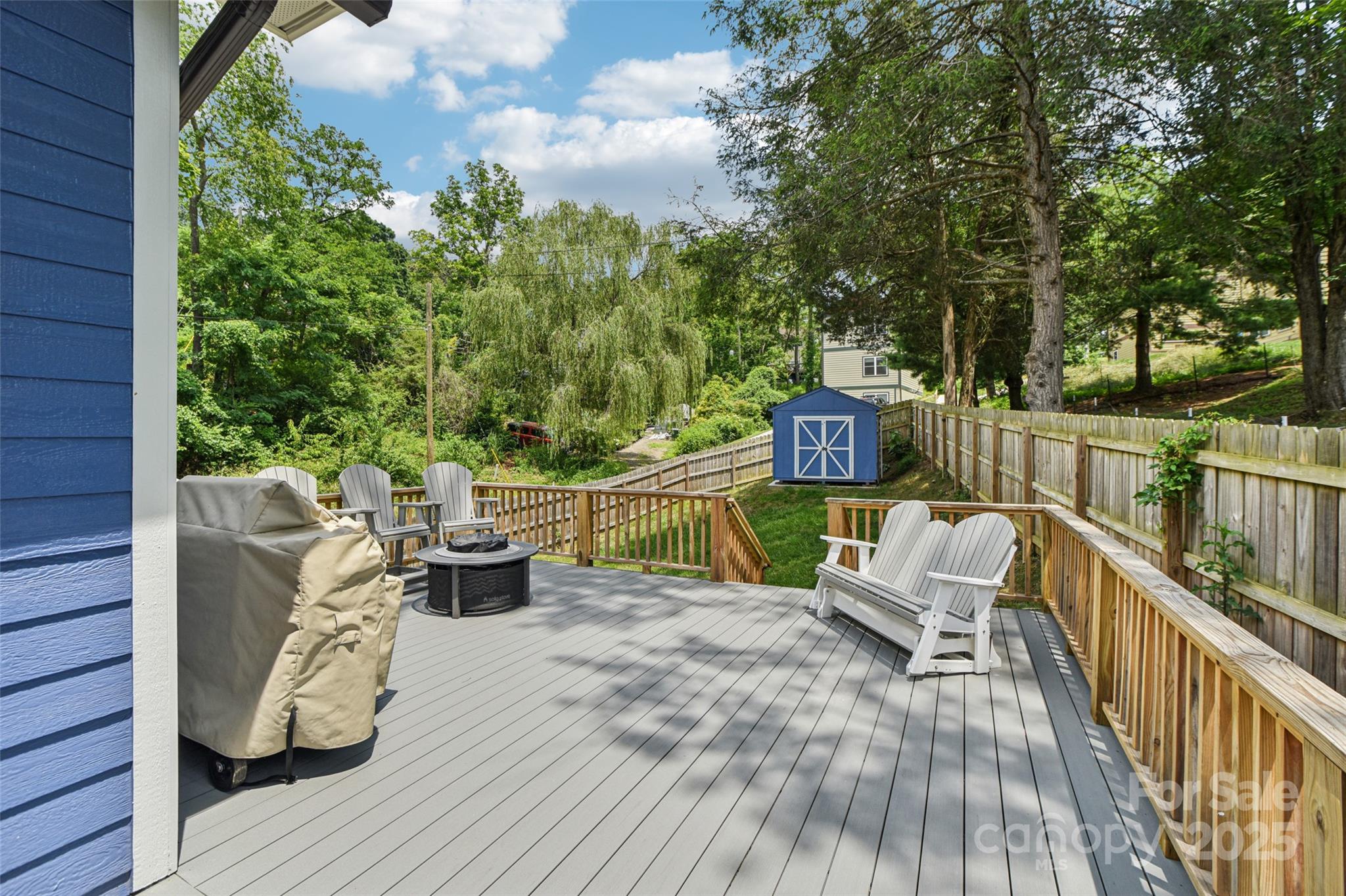 8 Apple Lane Asheville NC 28804