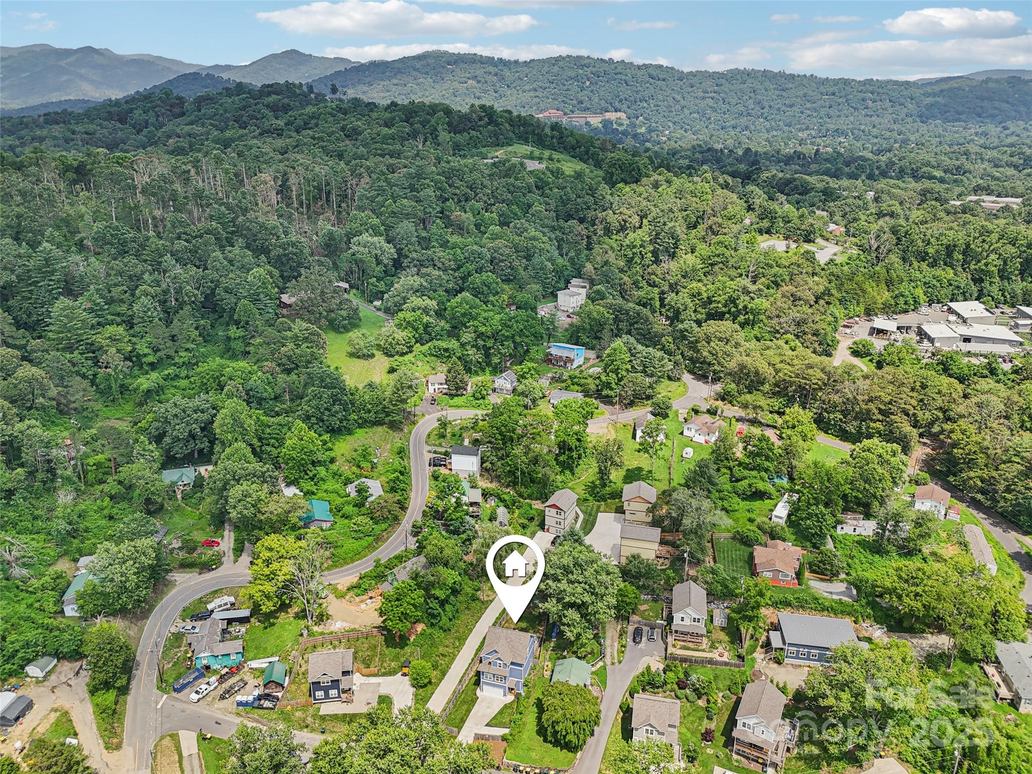 8 Apple Lane Asheville NC 28804