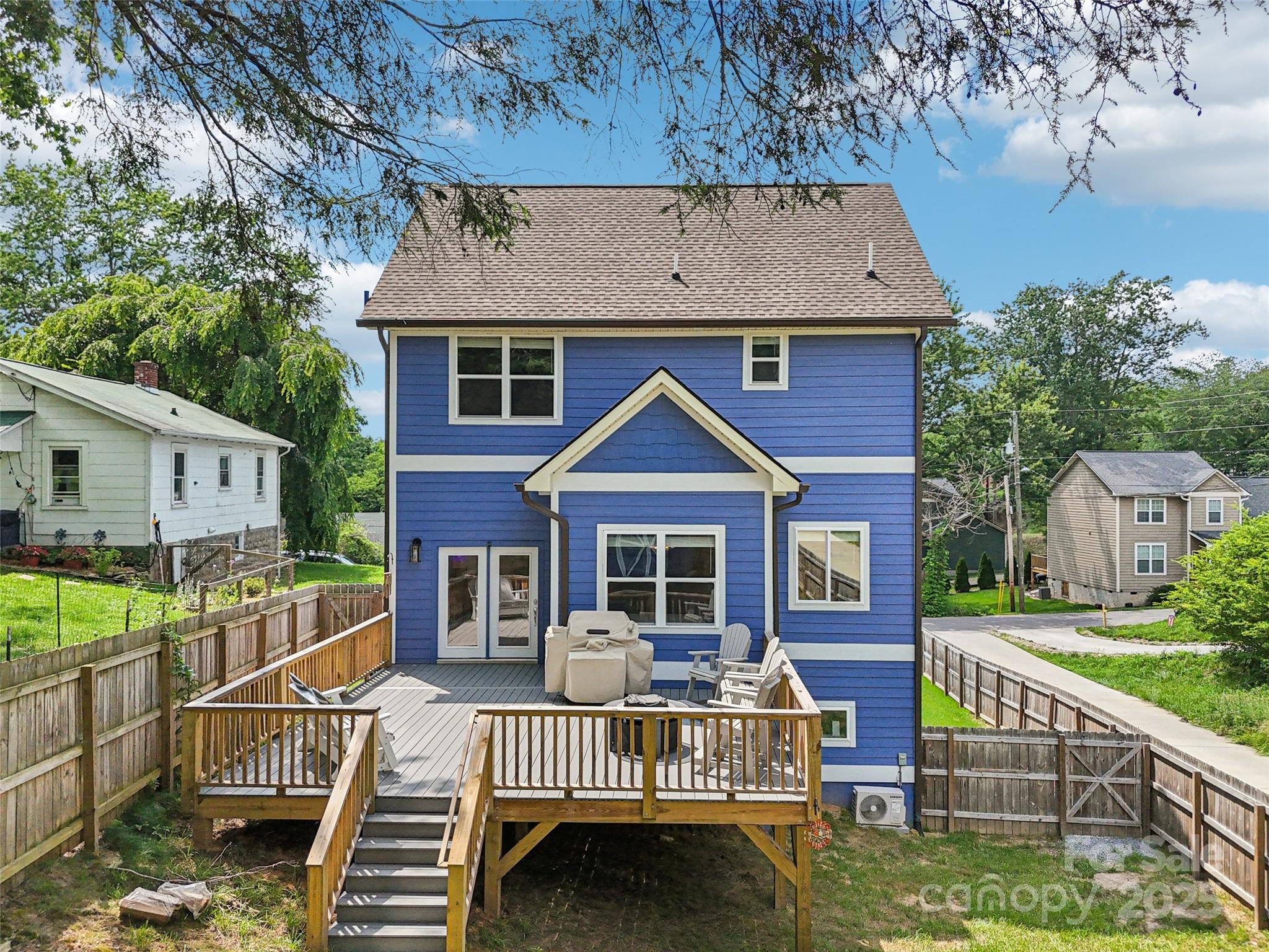 8 Apple Lane Asheville NC 28804