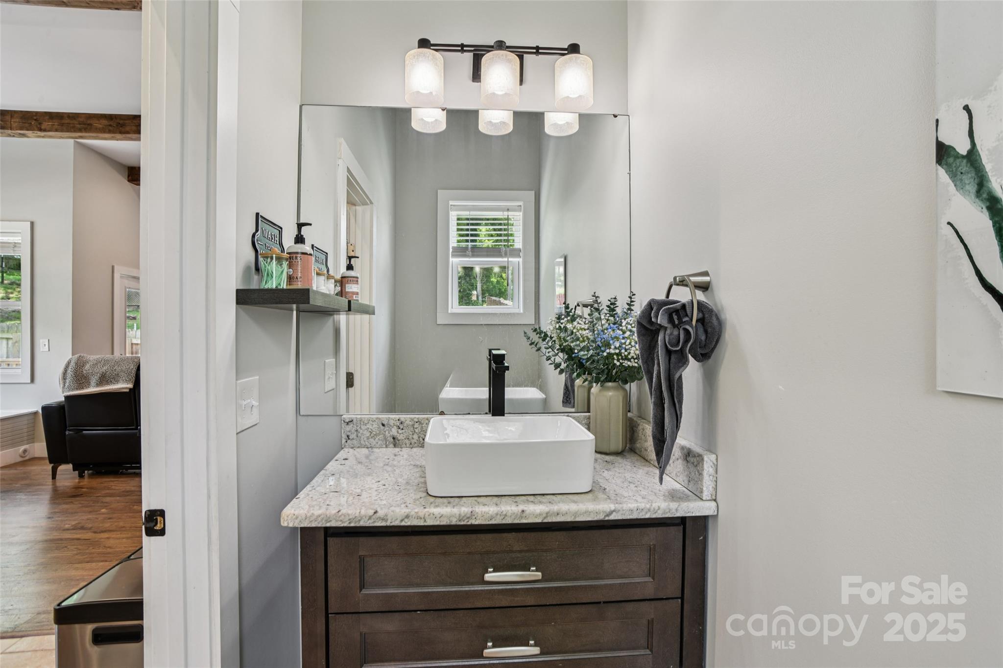 8 Apple Lane Asheville NC 28804