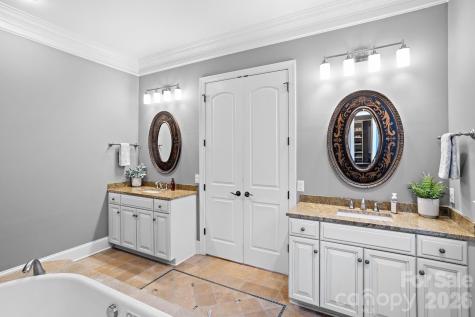 808 Brookberry Farm Circle Winston Salem NC 27106