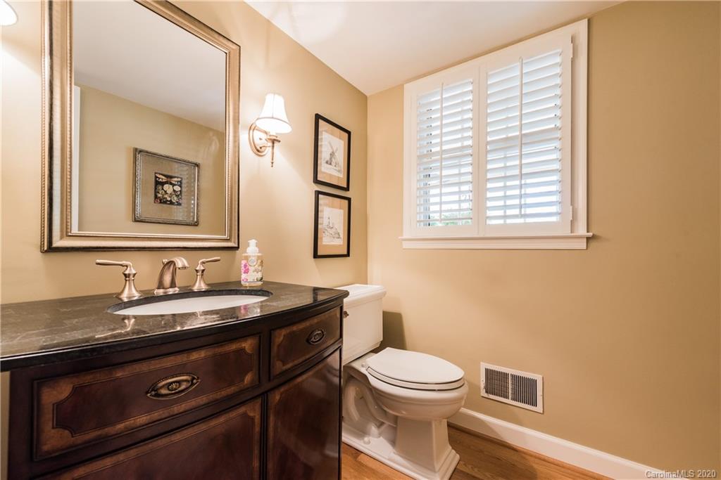 3911 Chevington Road Charlotte NC 28226
