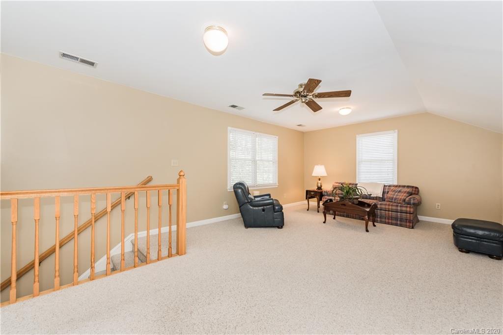 3911 Chevington Road Charlotte NC 28226