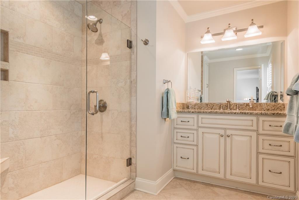 3911 Chevington Road Charlotte NC 28226