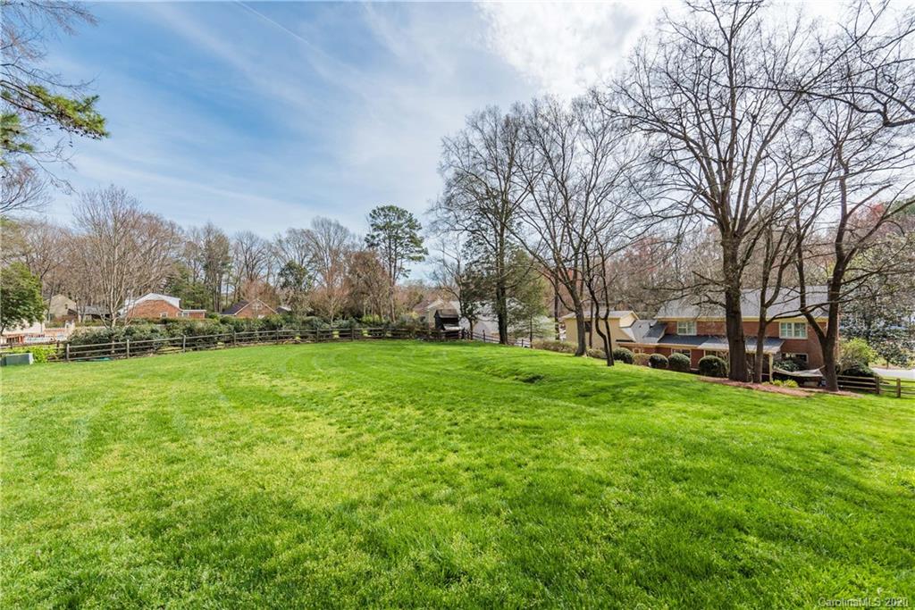 3911 Chevington Road Charlotte NC 28226
