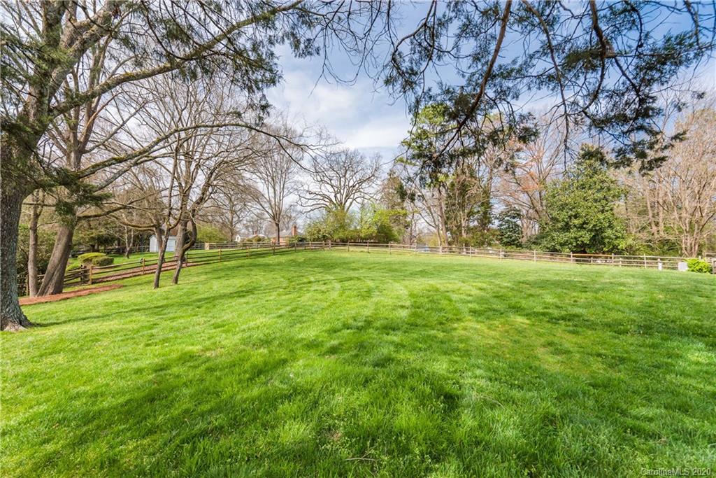 3911 Chevington Road Charlotte NC 28226