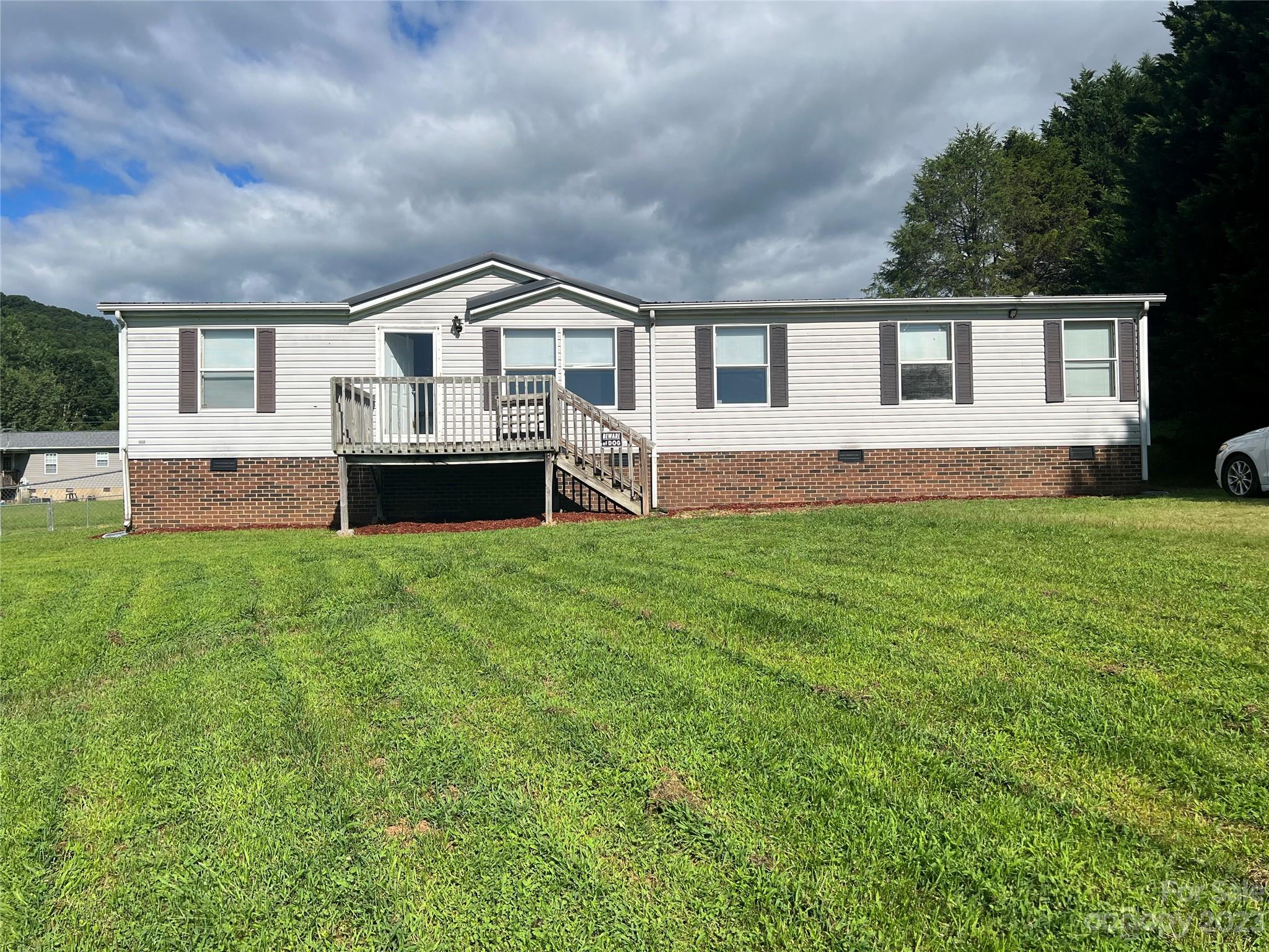 4583 Riverwood Circle Granite Falls NC 28630