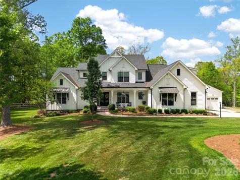 5811 Kristi Lane Midland NC 28107
