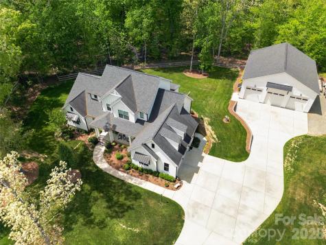 5811 Kristi Lane Midland NC 28107