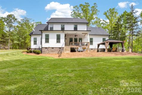 5811 Kristi Lane Midland NC 28107