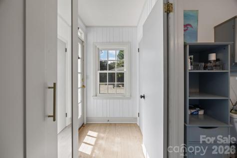 2414 Hassell Place Charlotte NC 28209