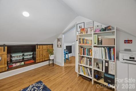 2414 Hassell Place Charlotte NC 28209
