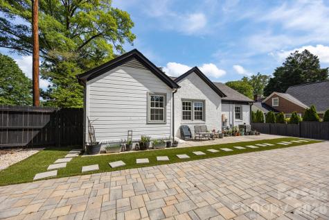 2414 Hassell Place Charlotte NC 28209