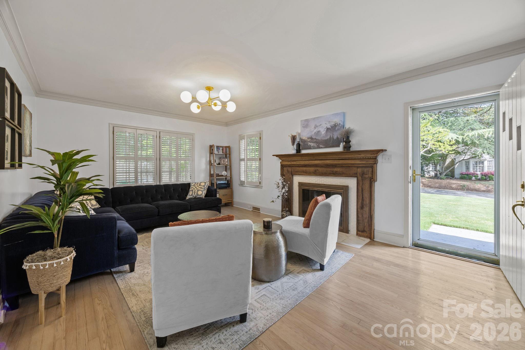 2414 Hassell Place Charlotte NC 28209