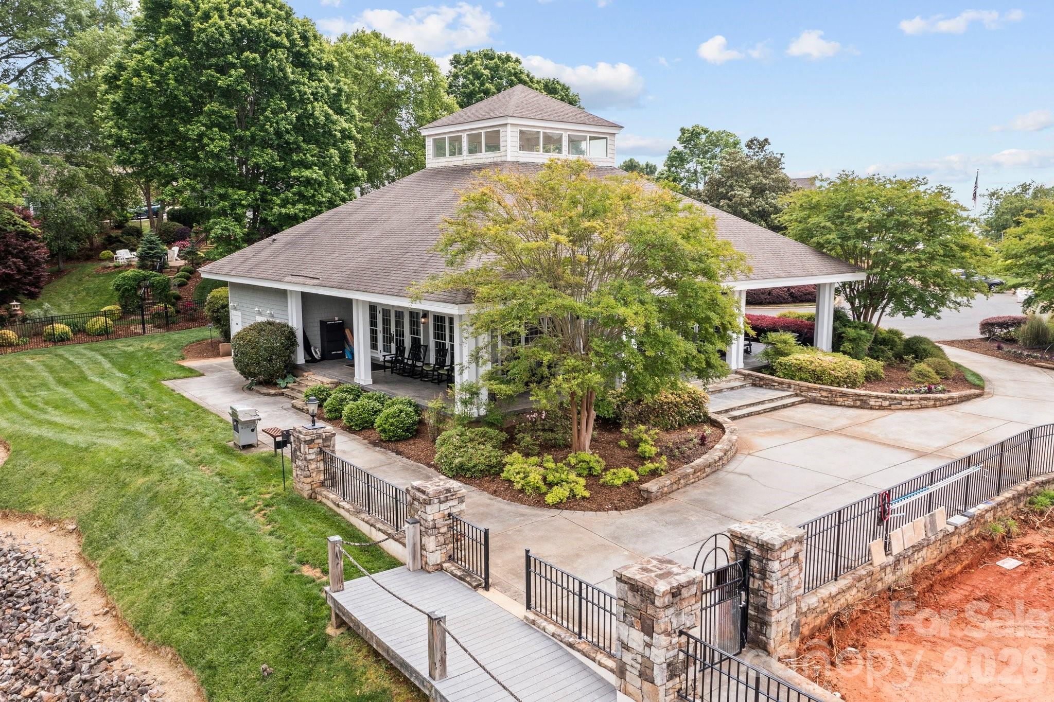 221 Windemere Isle Road Statesville NC 28677