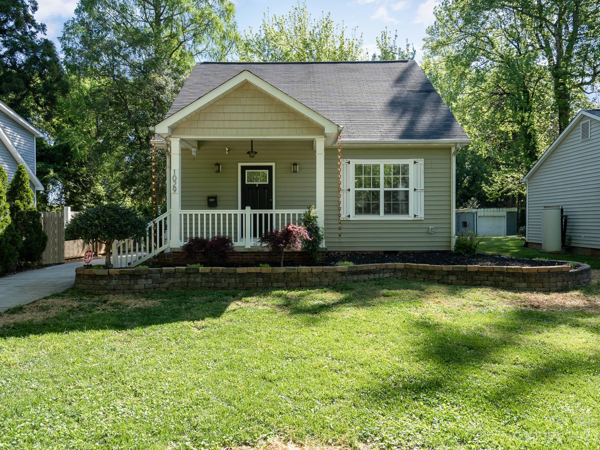 1029 Brookhurst Drive Charlotte NC 28205