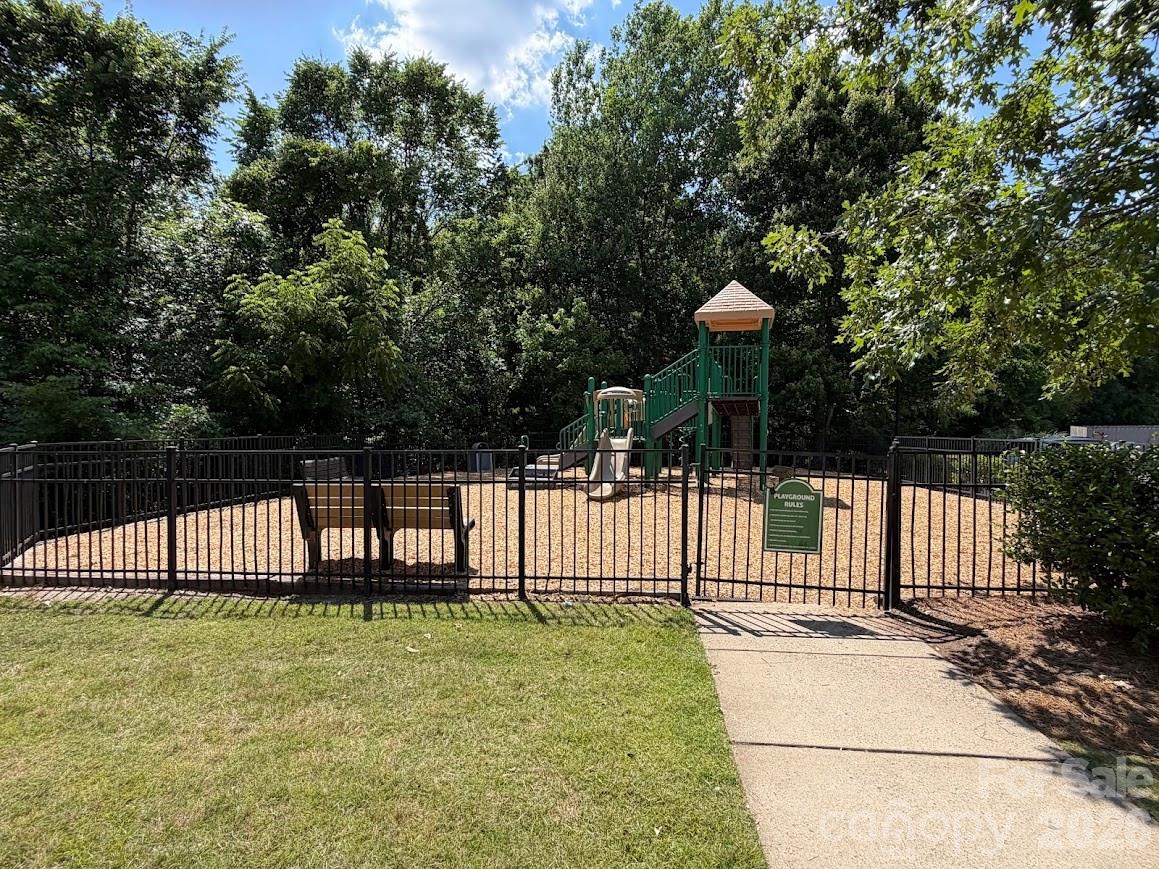 10609 Moberly Court Charlotte NC 28277