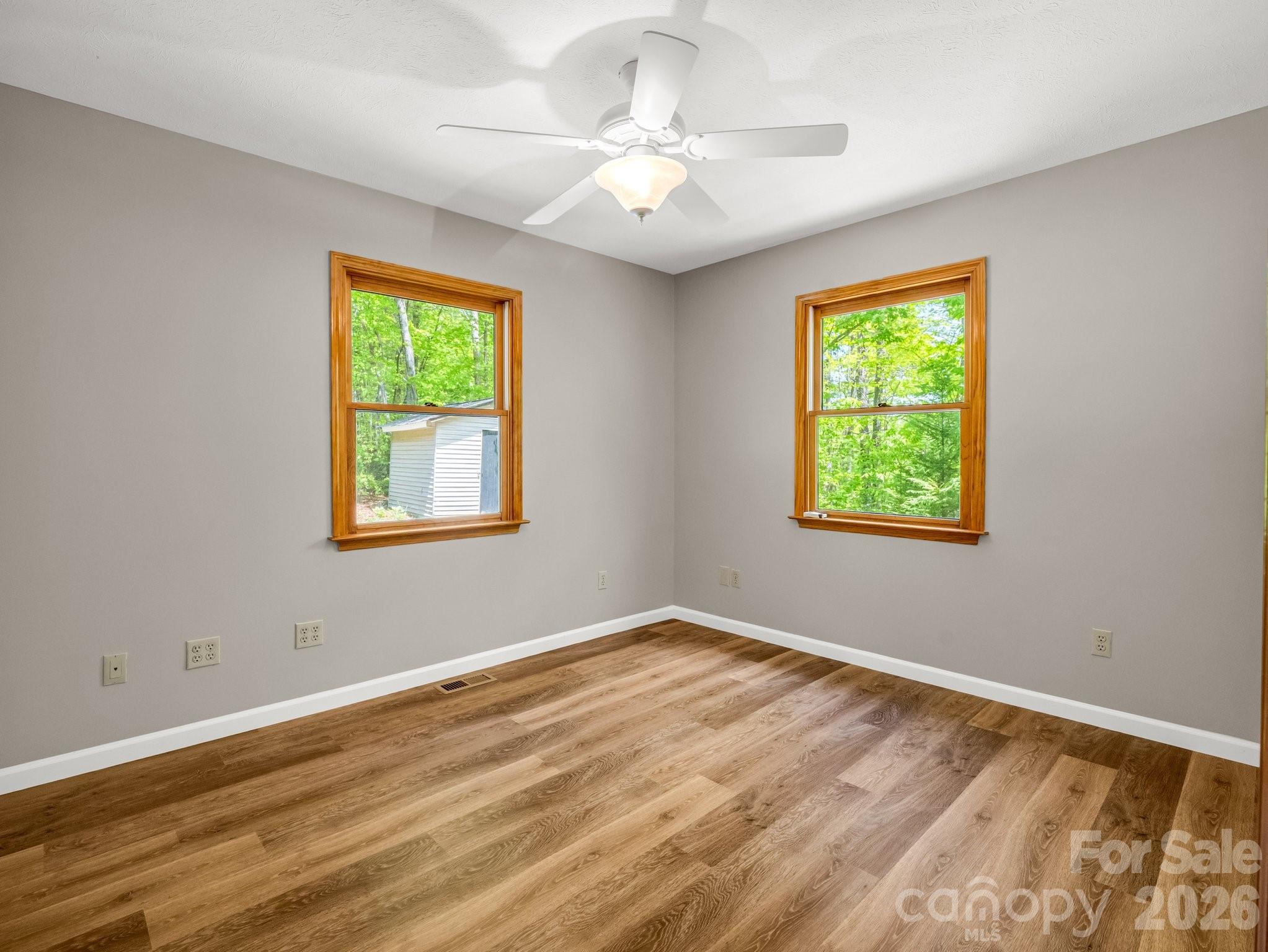2304 Mountain Page Road Saluda NC 28773