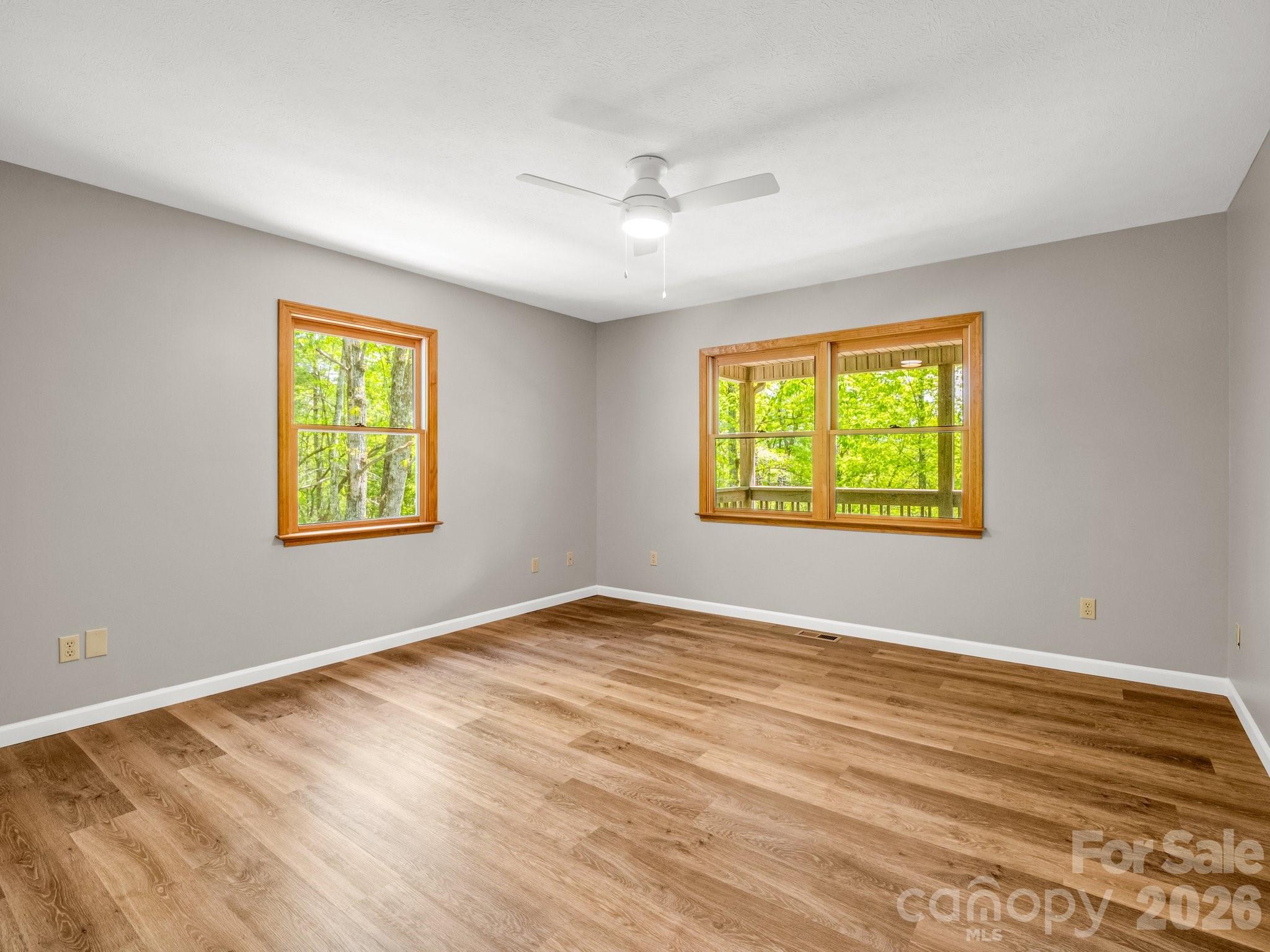2304 Mountain Page Road Saluda NC 28773