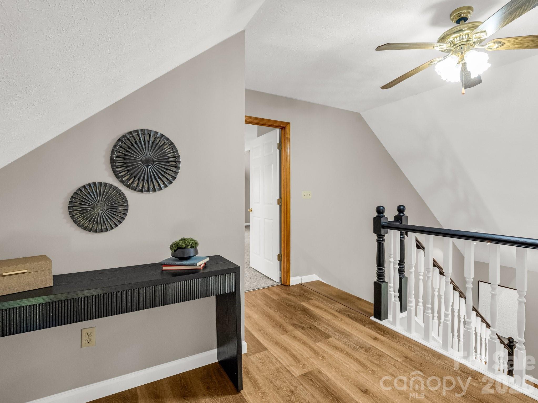 2304 Mountain Page Road Saluda NC 28773