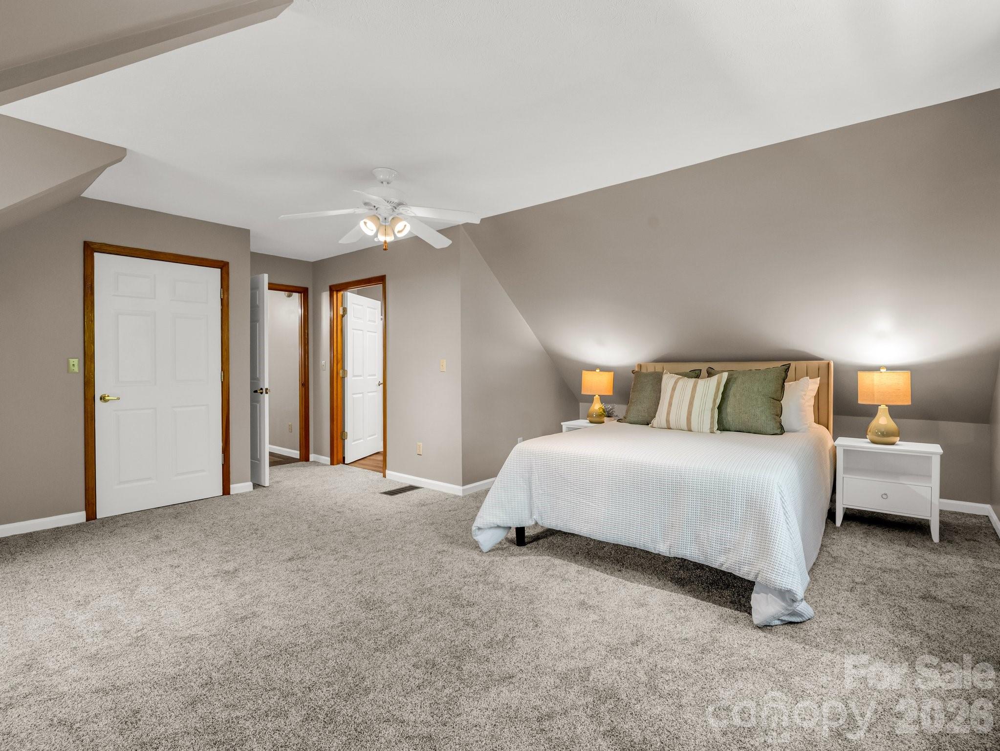 2304 Mountain Page Road Saluda NC 28773