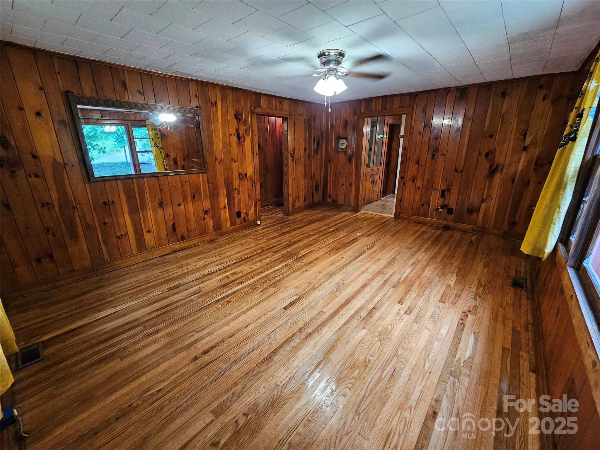573 Uptons Landing Road Marion NC 28752