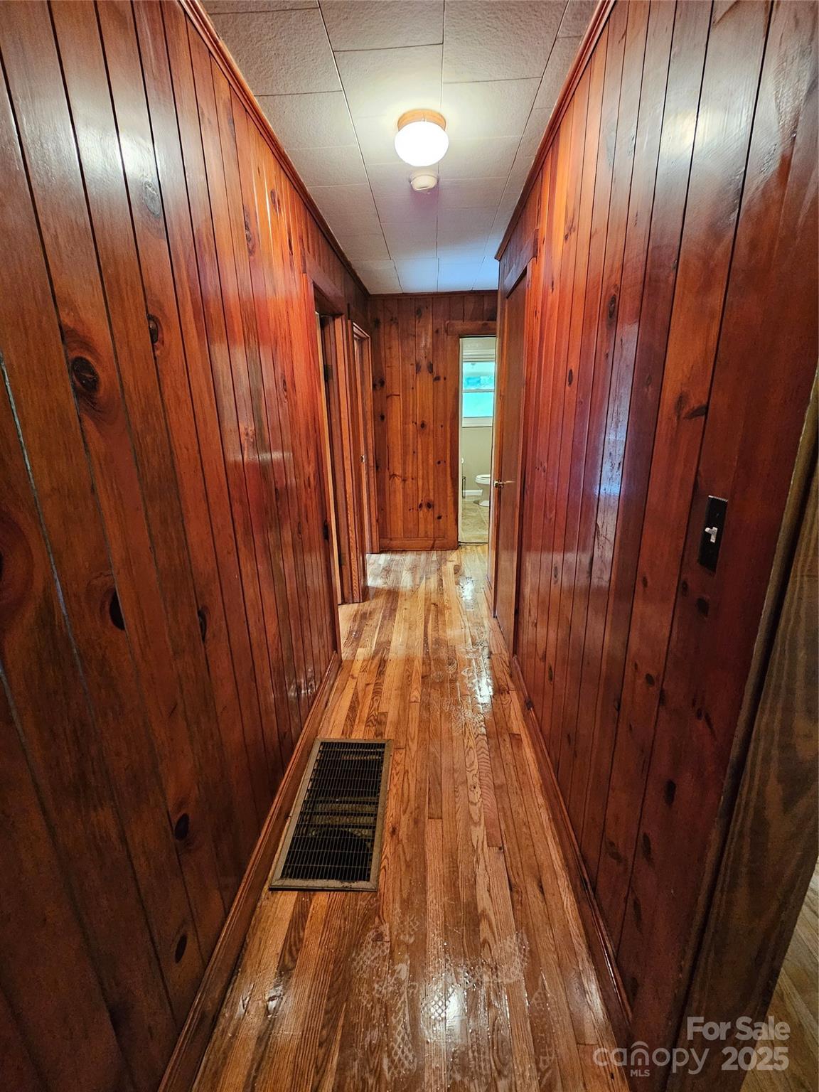 573 Uptons Landing Road Marion NC 28752