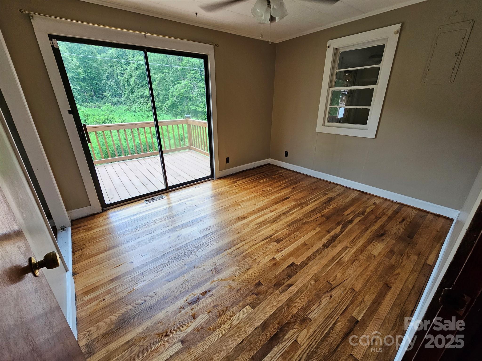 573 Uptons Landing Road Marion NC 28752