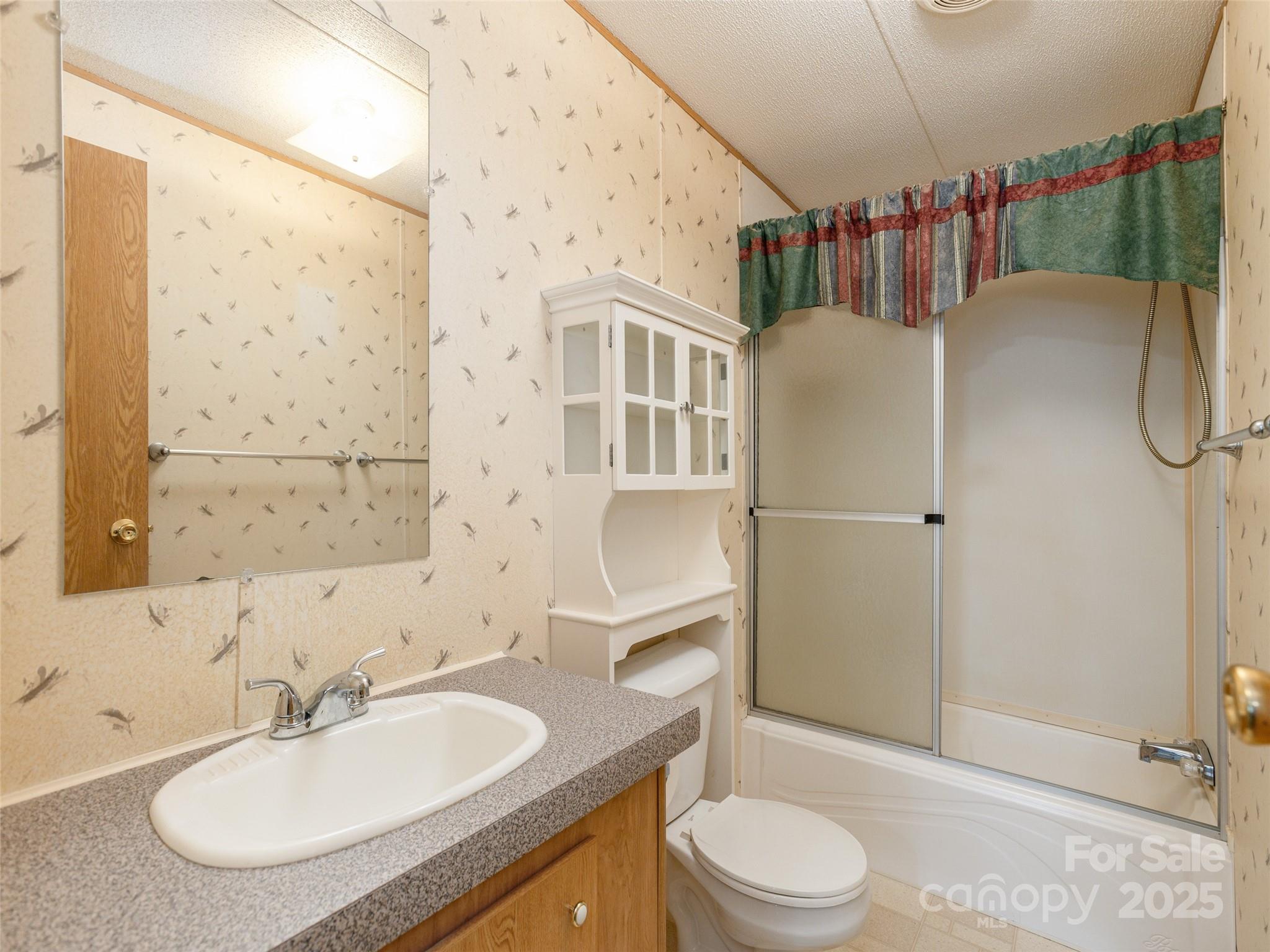 81 Mount Airy Road Marshall NC 28753