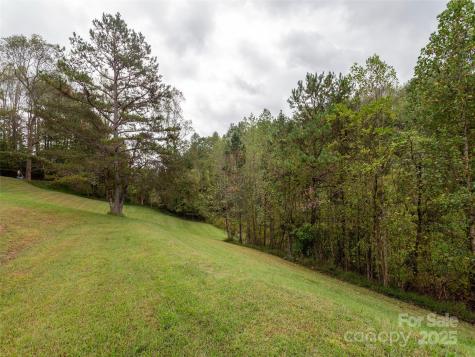 81 Mount Airy Road Marshall NC 28753