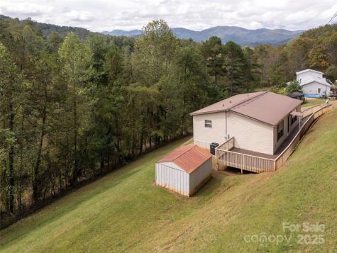 81 Mount Airy Road Marshall NC 28753