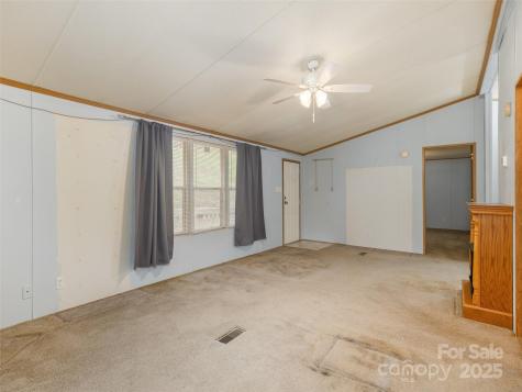 81 Mount Airy Road Marshall NC 28753