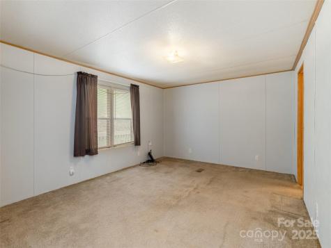 81 Mount Airy Road Marshall NC 28753