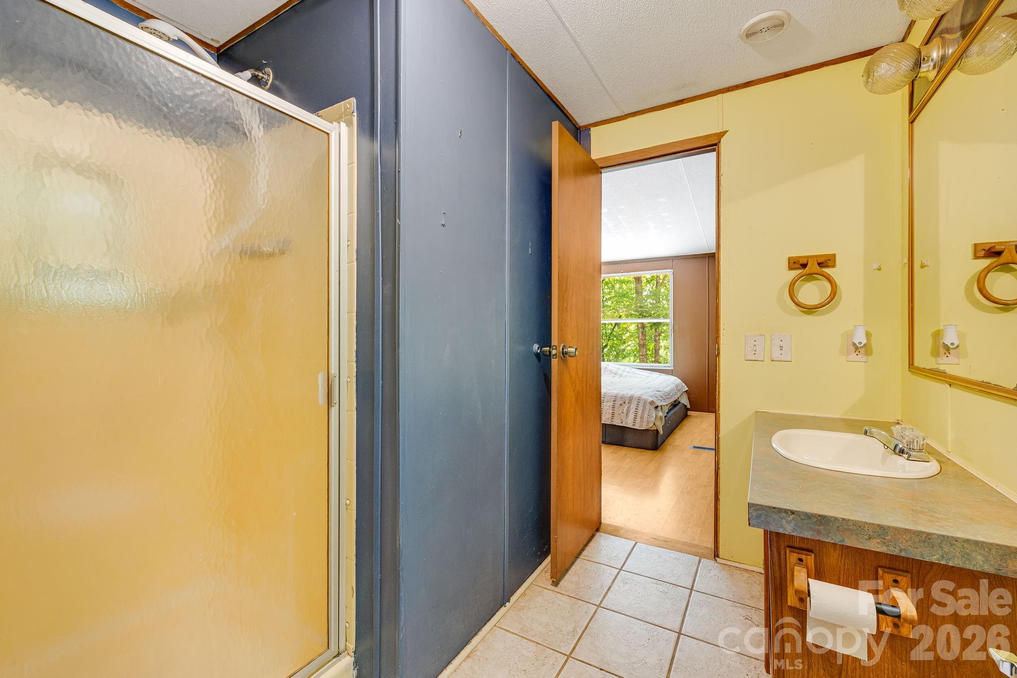 94 Long Ridge Road Candler NC 28715