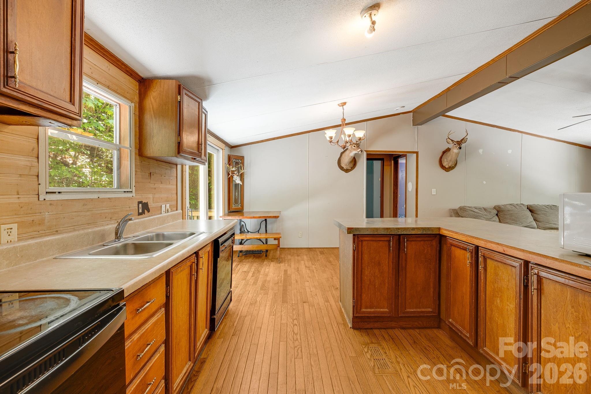 94 Long Ridge Road Candler NC 28715