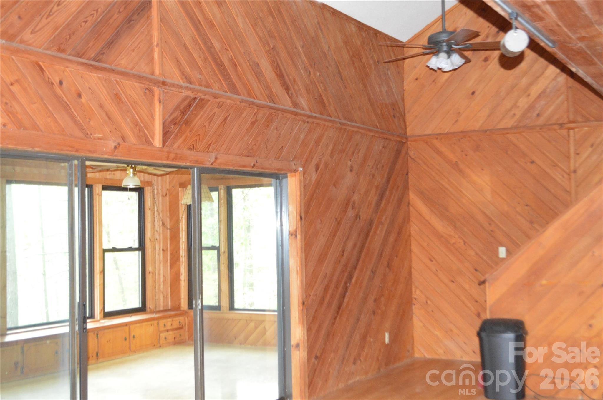 300 Good Neighbor Lane Brevard NC 28712