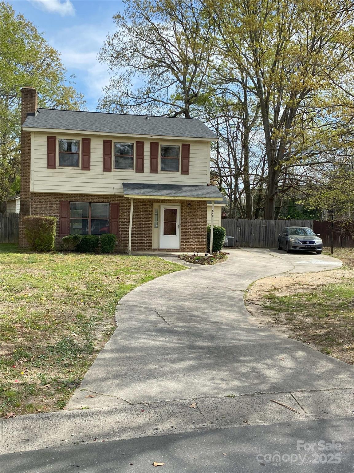 7307 Meadowland Drive Charlotte NC 28215