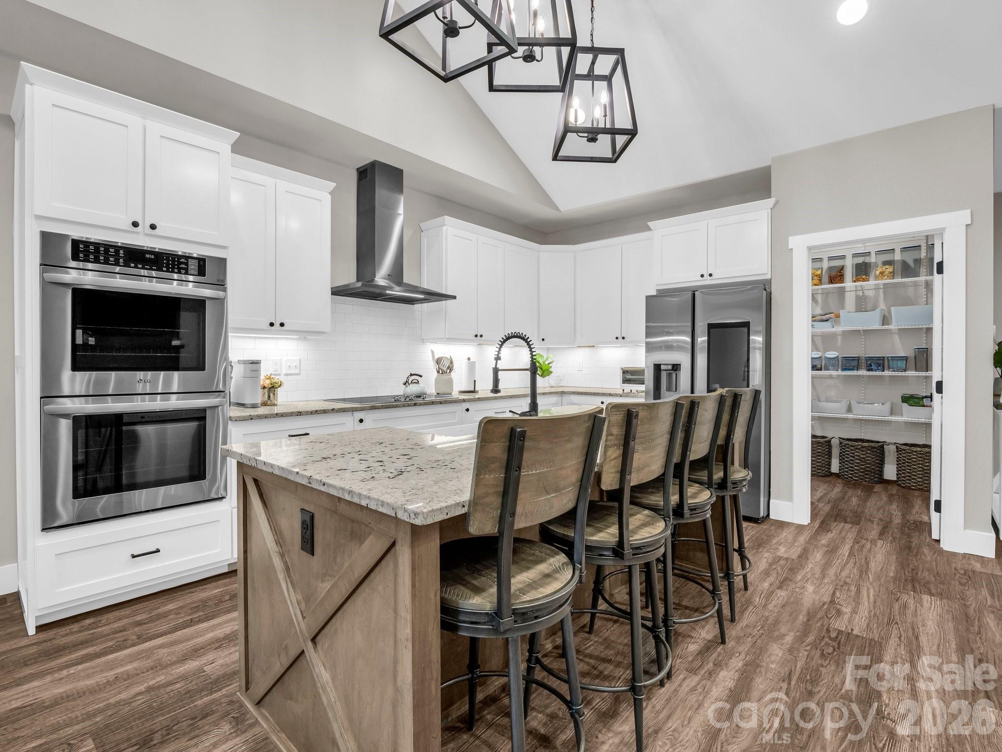 5717 Turnpike Road Horse Shoe NC 28742