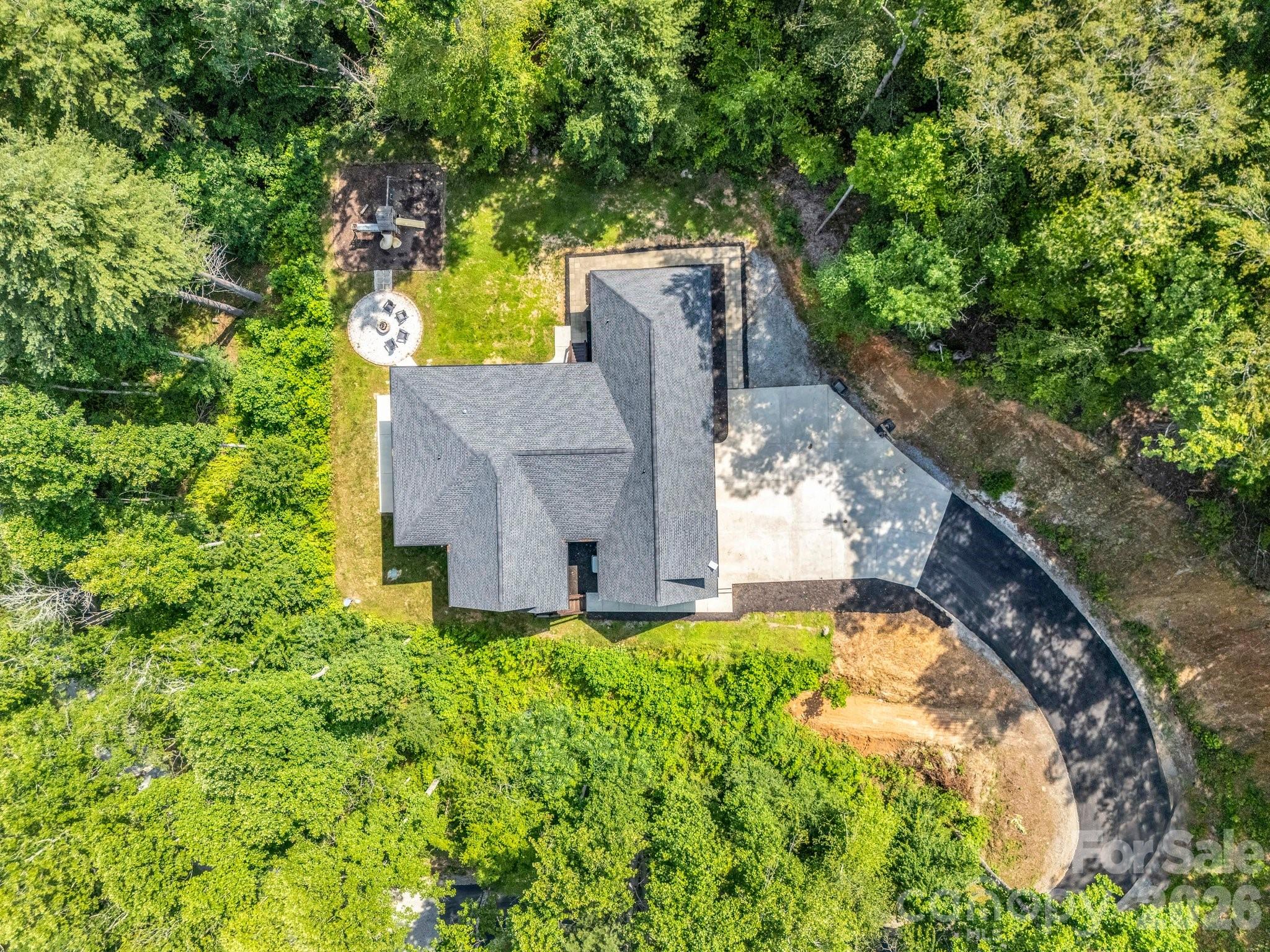 5717 Turnpike Road Horse Shoe NC 28742