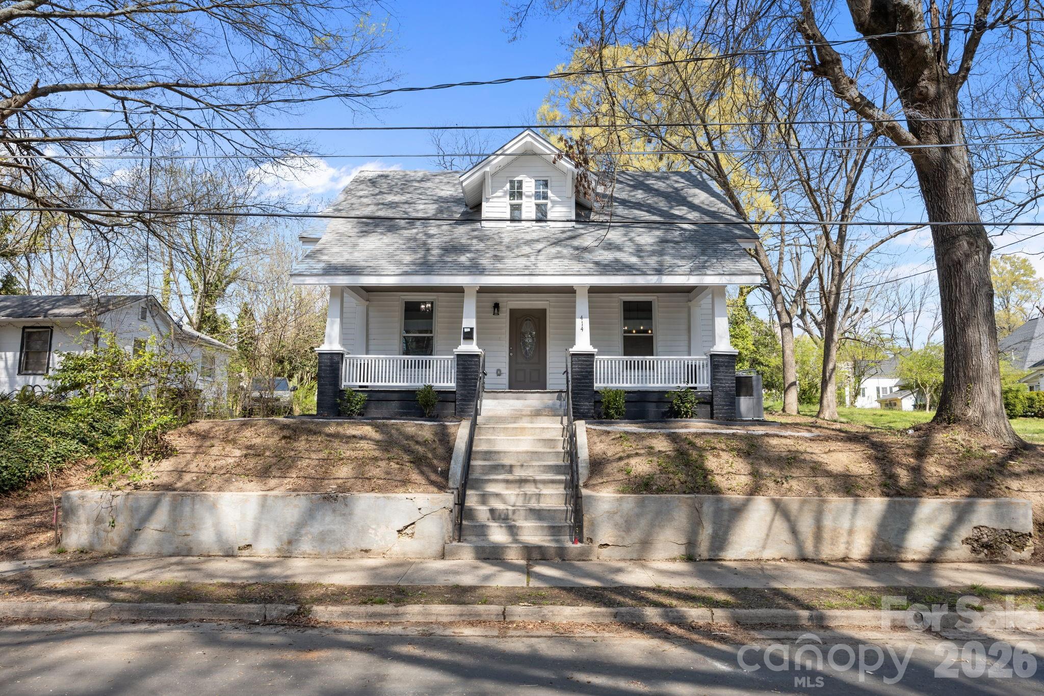 414 W Sharpe Street Statesville NC 28677