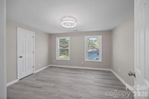 414 W Sharpe Street Statesville NC 28677