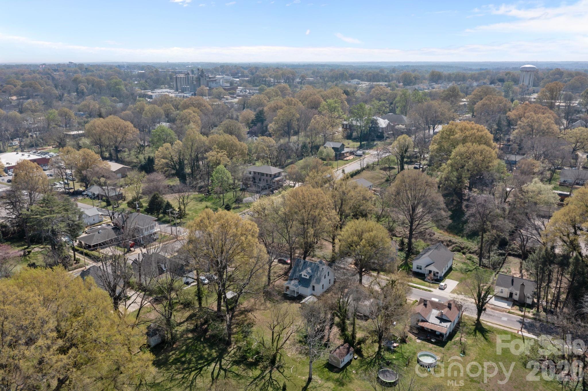 414 W Sharpe Street Statesville NC 28677