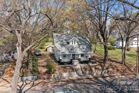 414 W Sharpe Street Statesville NC 28677